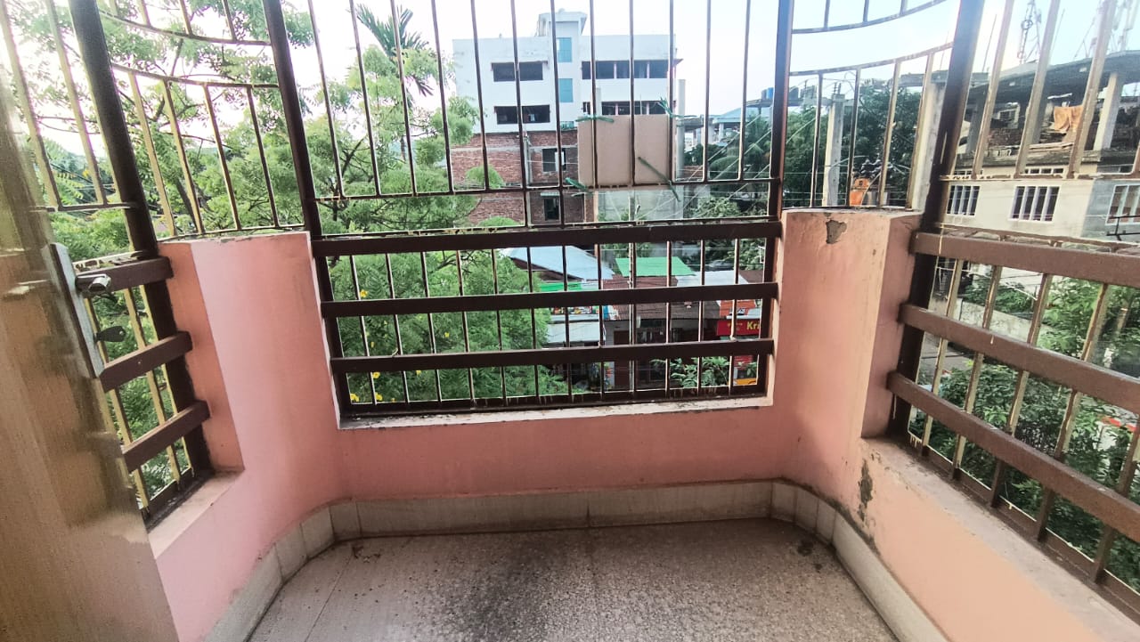 Semi Furnished 3bhk in Hatigaon, Guwahati, Assam, India for Rent